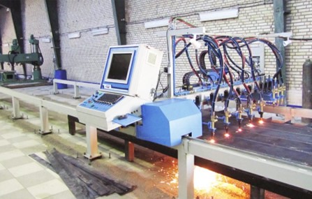 دستگاه برش هواگاز راسته بر CNC شرکت برنا ابزار
