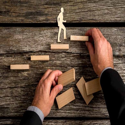 لزوم مداخله بخش خصوصی در تصمیم‌گیری‌ها